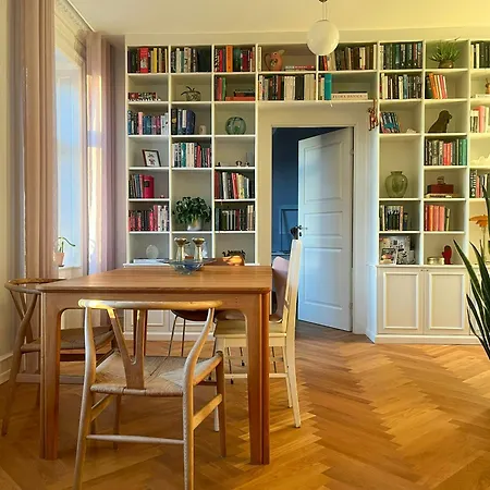 Apartamento Altan Og Charme Fra 1800-tallet Ved Soerne