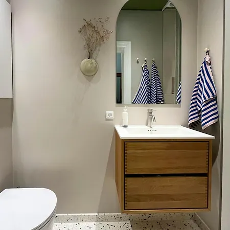 Apartamento Altan Og Charme Fra 1800-tallet Ved Soerne